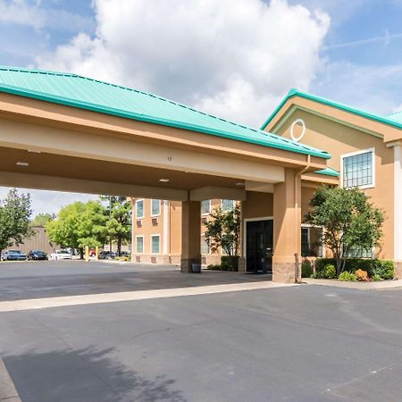 Quality Inn & Suites Alma - Fort Smith Northeast Eksteriør bilde