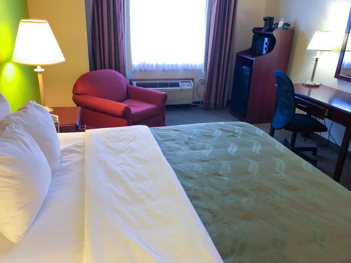 Quality Inn & Suites Alma - Fort Smith Northeast Eksteriør bilde